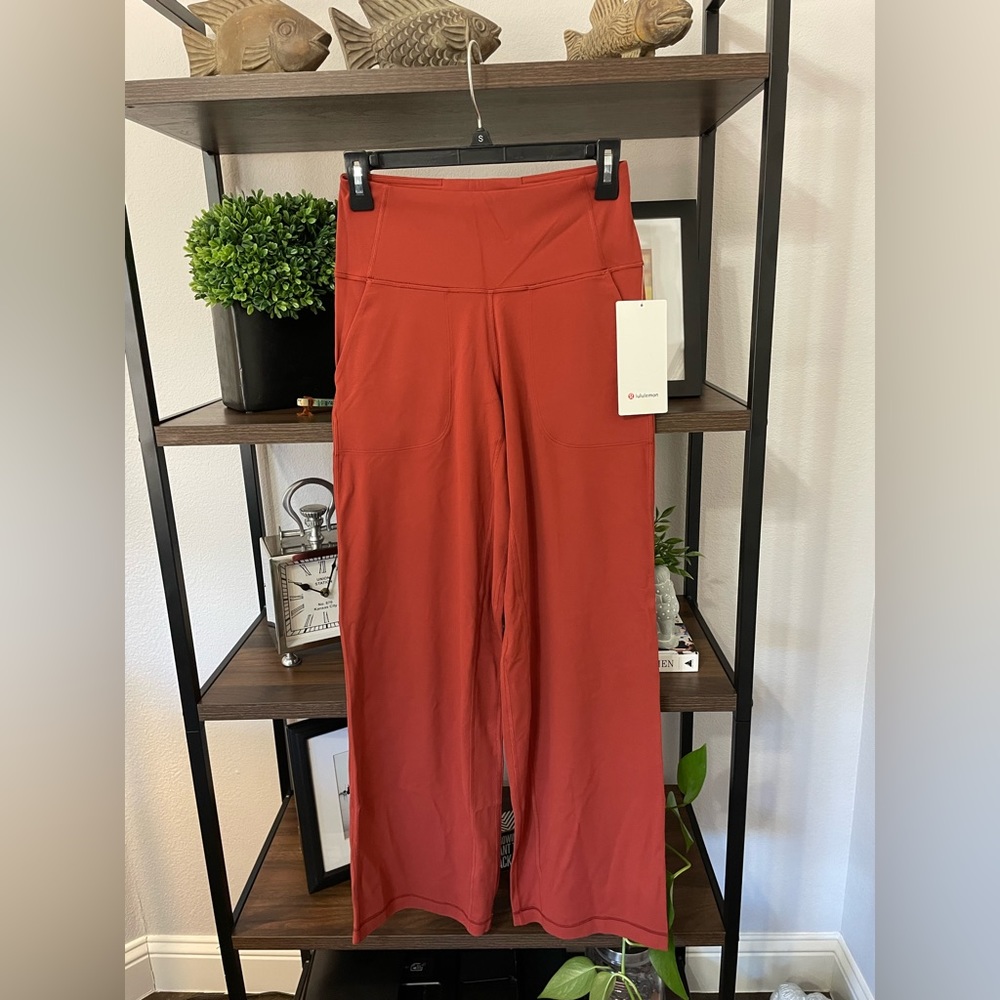 NWT Lululemon High Rise Align Wide Leg Pant Terra Orange - Size 6 - Short